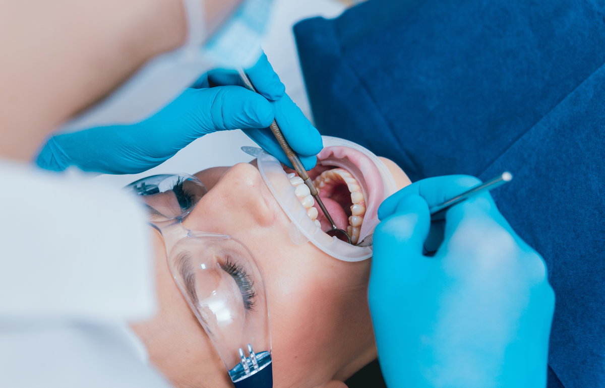 Dental treatment technology used during a periodontal maintenance visit